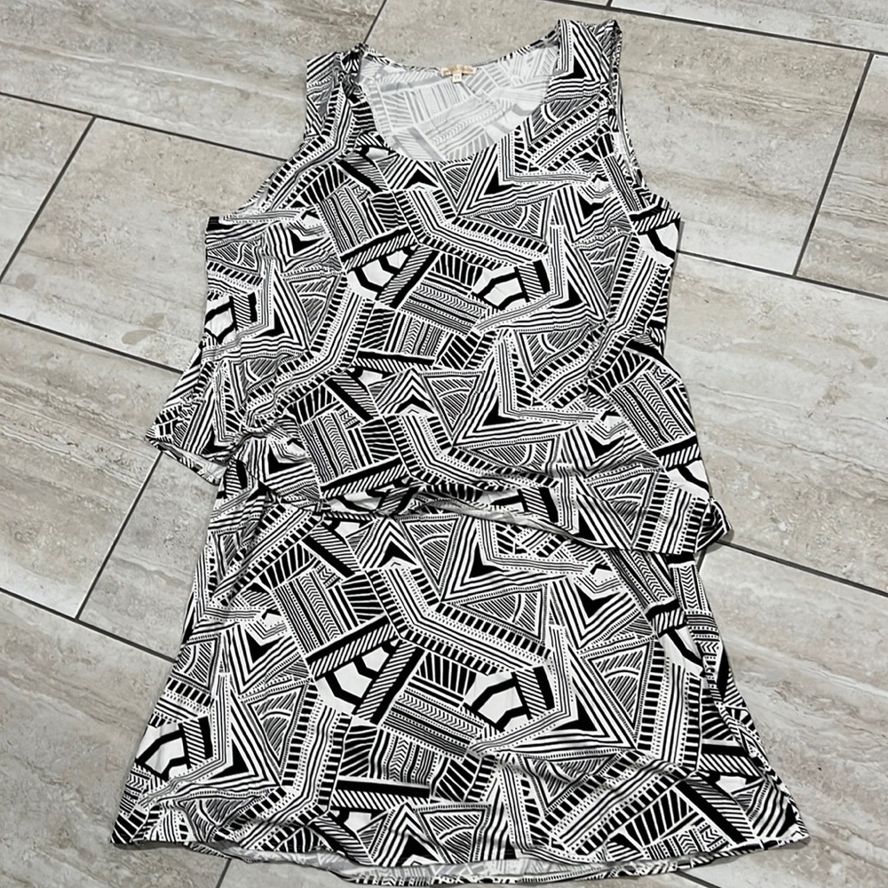 Zen knits Hawaiian style dress 👗